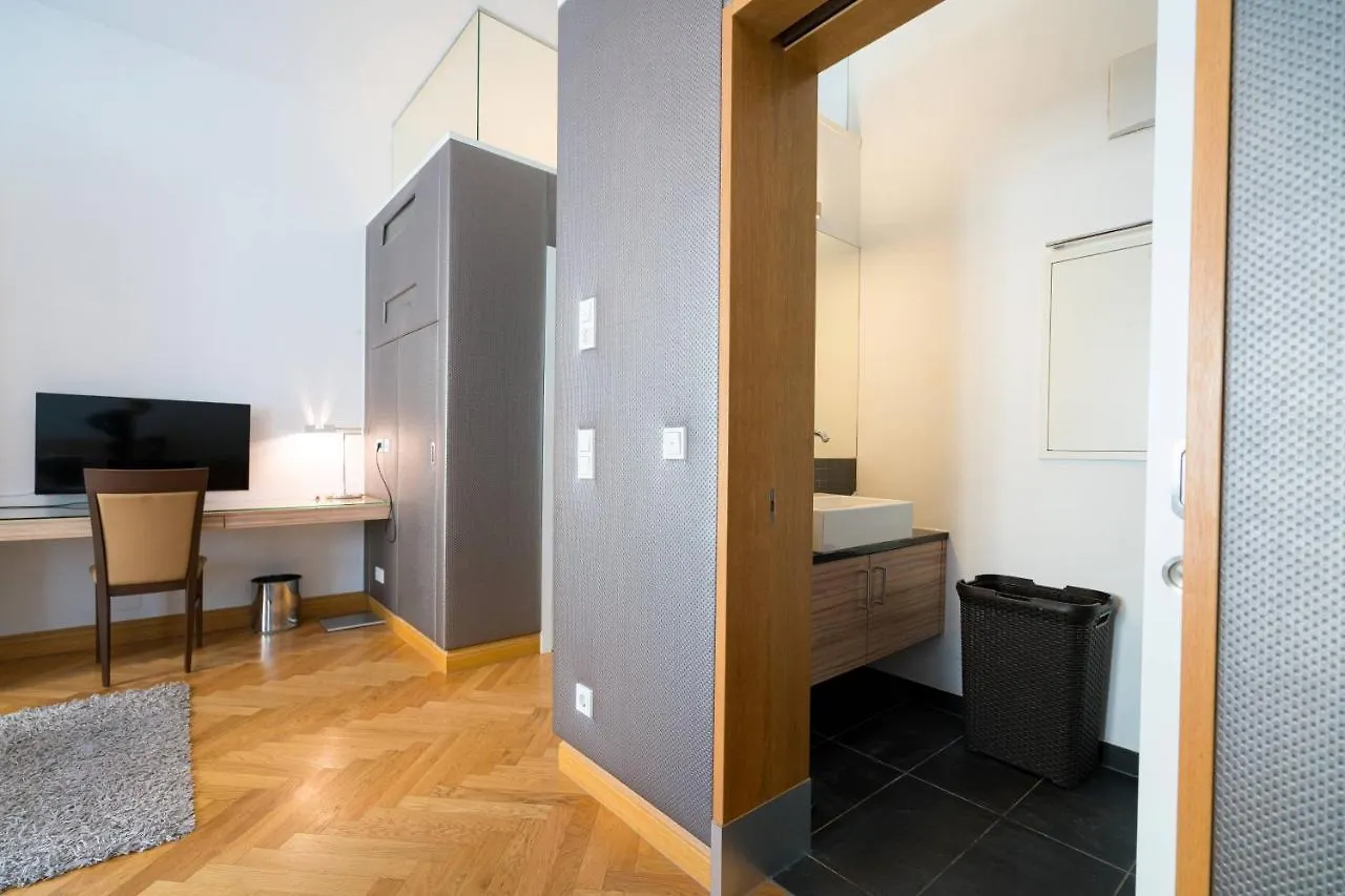 Vienna Residence, City Hall - Parliament Aparthotel